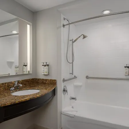 Holiday Inn Express & Suites Miami Kendall By Ihg-3